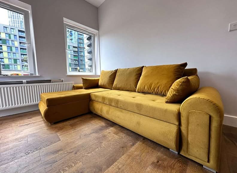 Luxury Berlin Sofabed Converts to Bed Storage Included