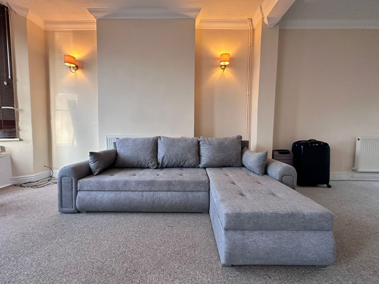 Luxury Berlin Sofabed  Converts to Bed  Storage Included