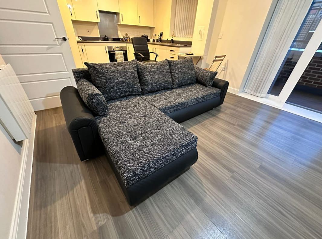 Luxury Berlin Sofabed  Converts to Bed  Storage Included