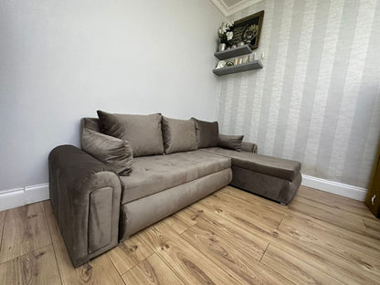 Luxury Berlin Sofabed  Converts to Bed  Storage Included