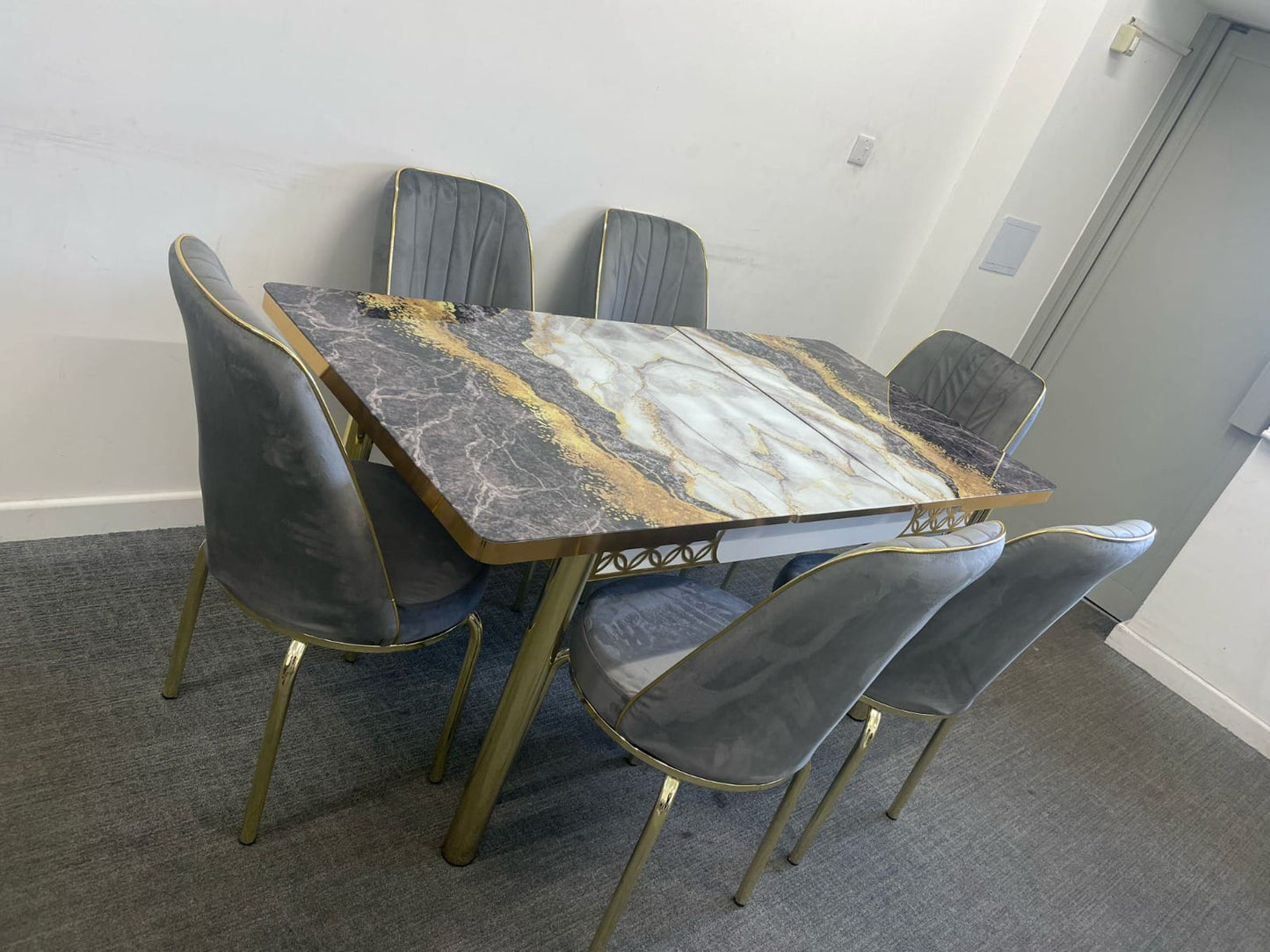 TURKISH TEXTURED DINING TABLE WITH 4/6 CHAIRS BLACK/WHITE/GREY