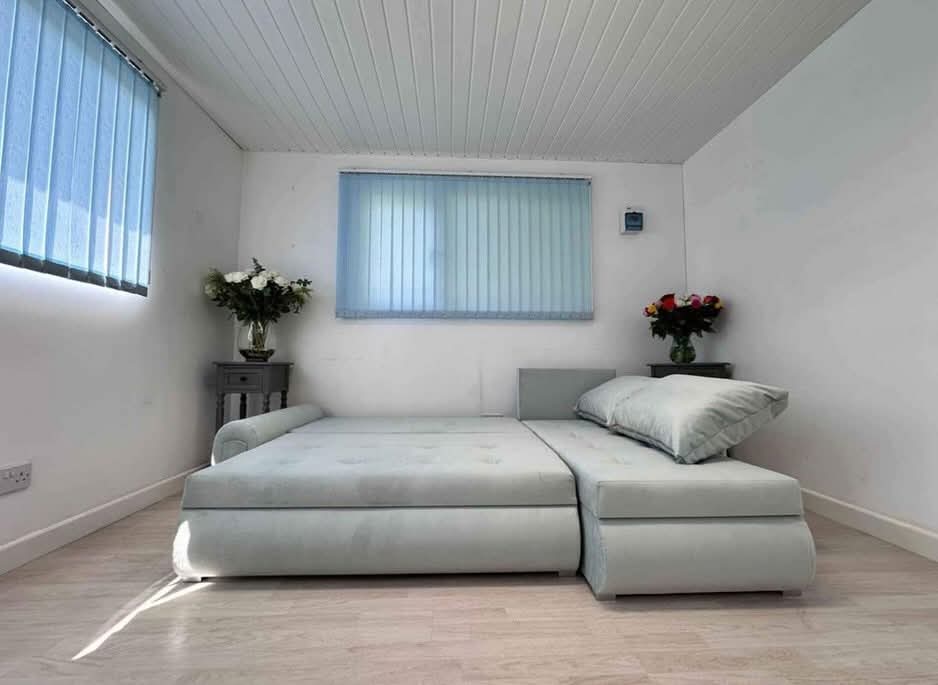 Luxury Berlin Sofabed  Converts to Bed  Storage Included